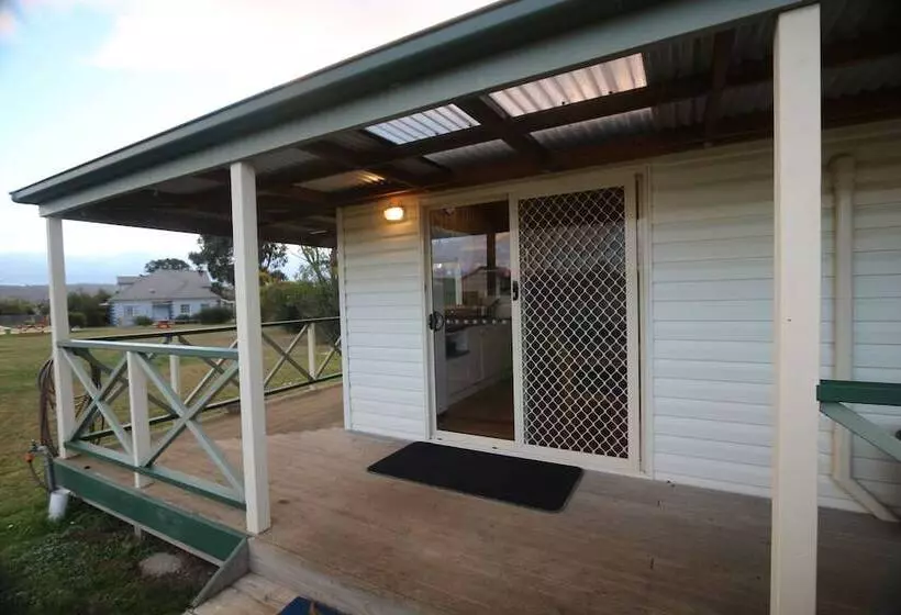 酒店 Swansea Cottages & Lodge Suites