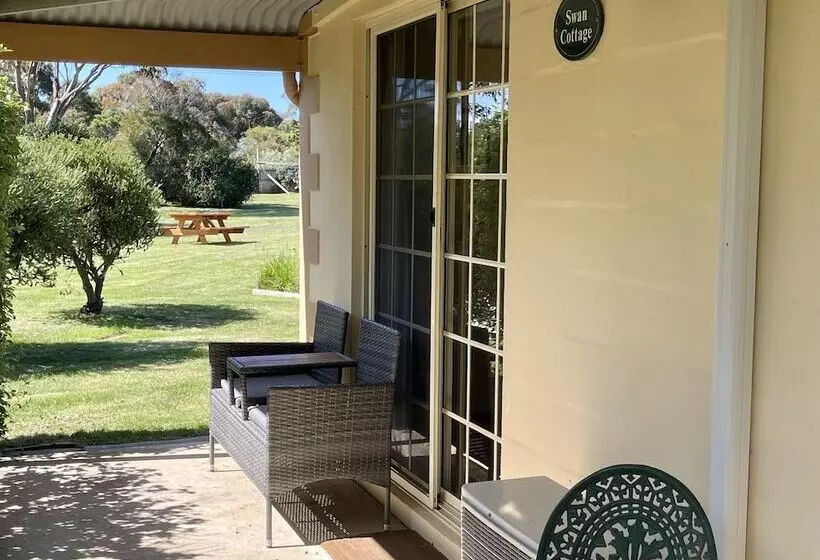 酒店 Swansea Cottages & Lodge Suites