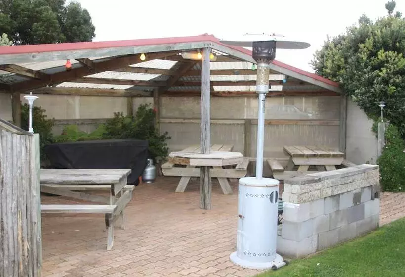 酒店 Swansea Cottages & Lodge Suites