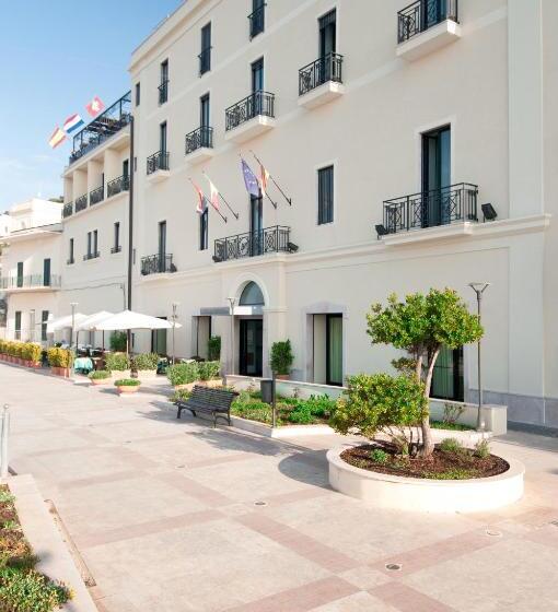 Grand Hotel Mediterraneo