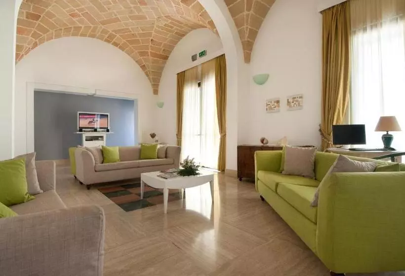 Grand Hotel Mediterraneo