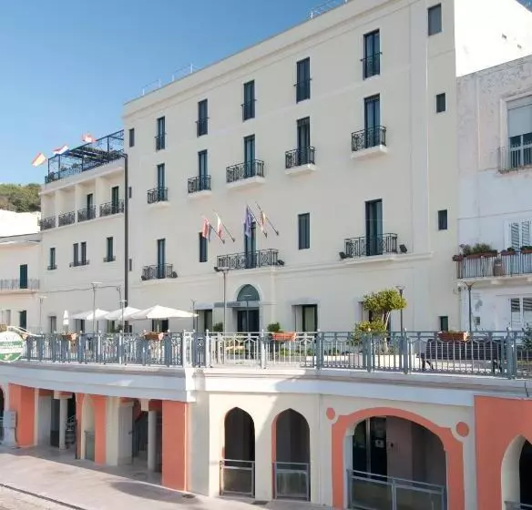 Grand Hotel Mediterraneo