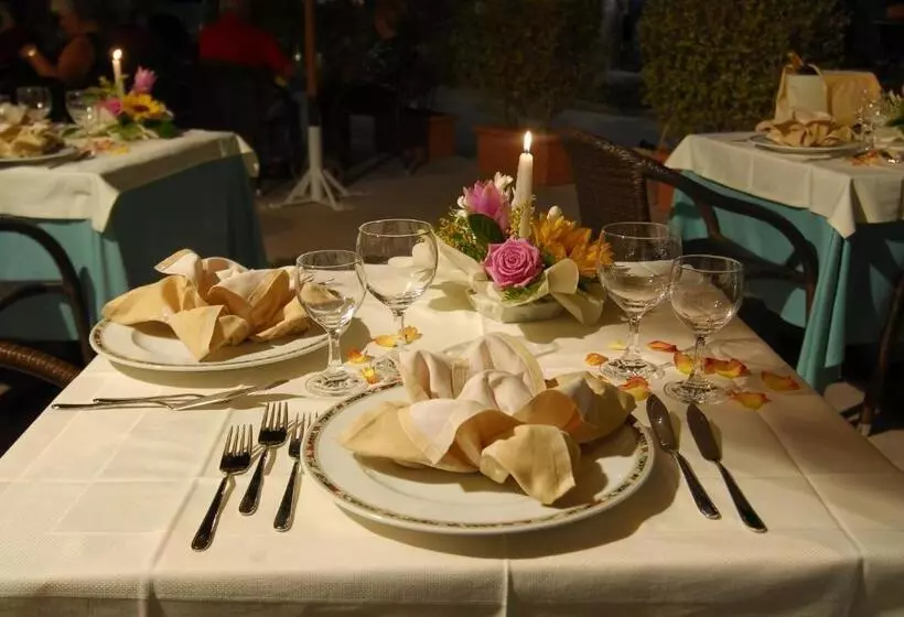 Grand Hotel Mediterraneo