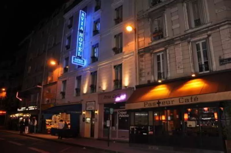 ホテル Avia Hôtel Saphir Montparnasse