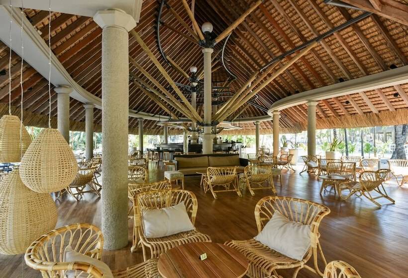 בית מלון כפרי Canonnier Beachcomber Golf Resort & Spa