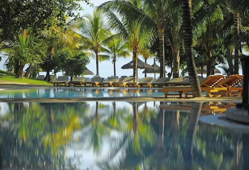 هتل Canonnier Beachcomber Golf Resort & Spa
