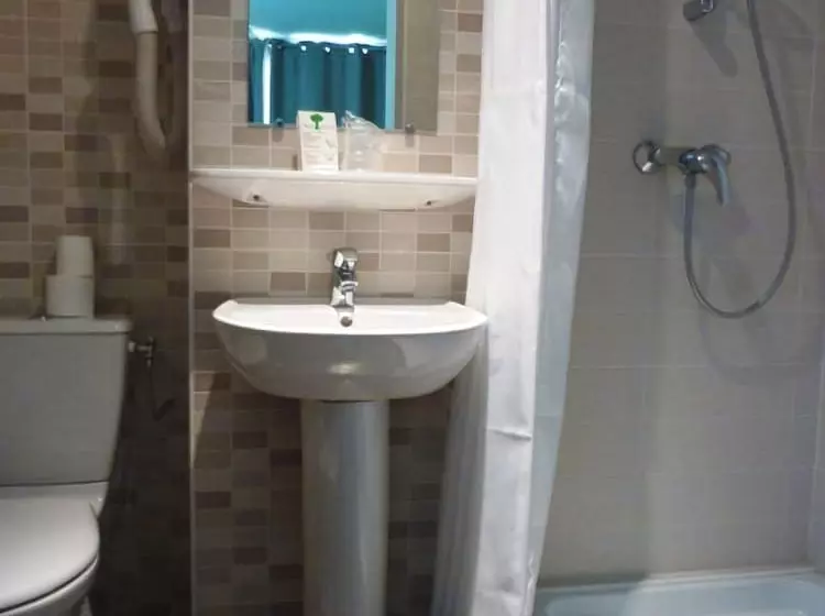 Hotelli De La Cite Rougemont