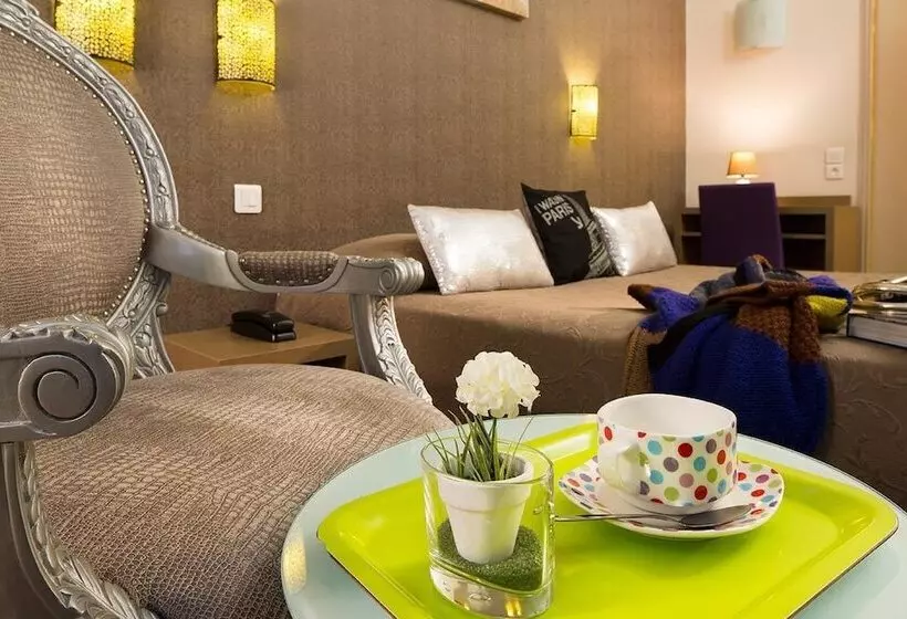 Hotelli De La Cite Rougemont