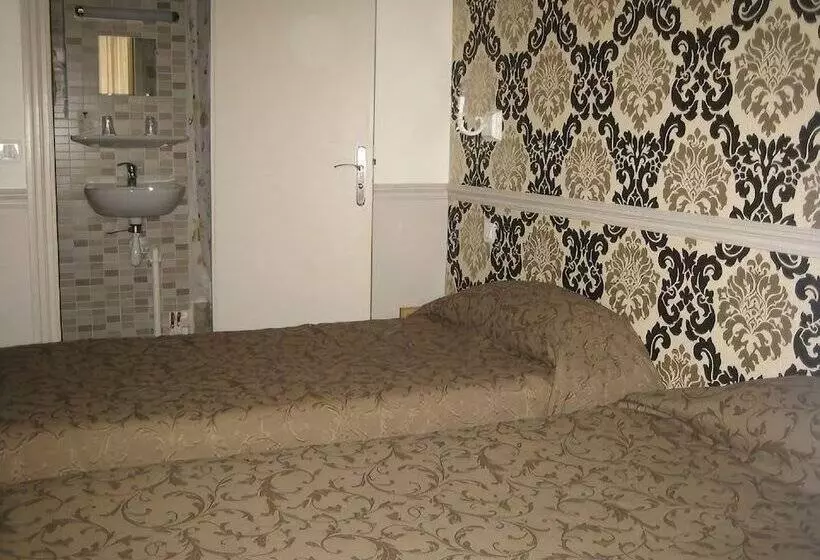 Hotelli De La Cite Rougemont