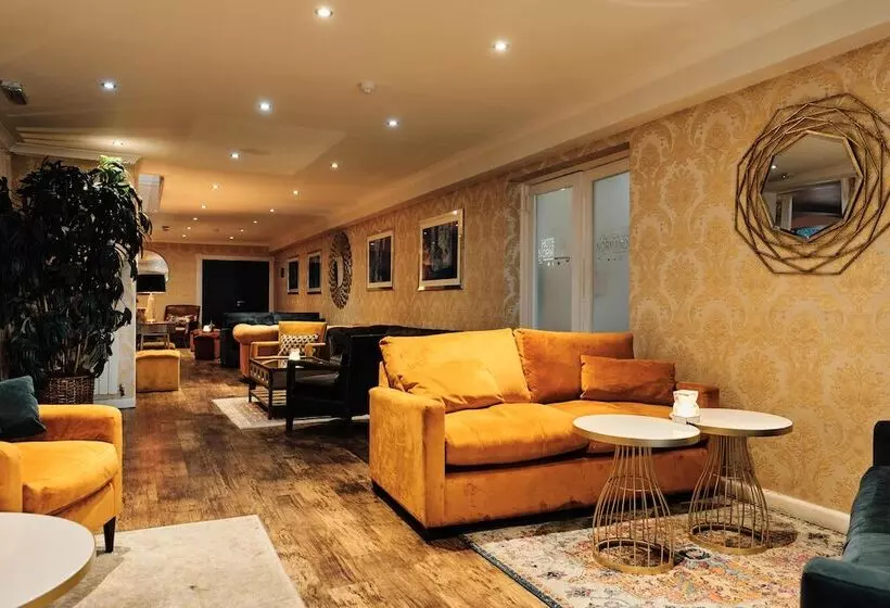 Отель De Normandie