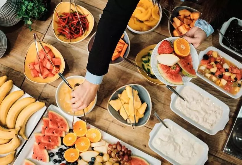 Отель De Normandie