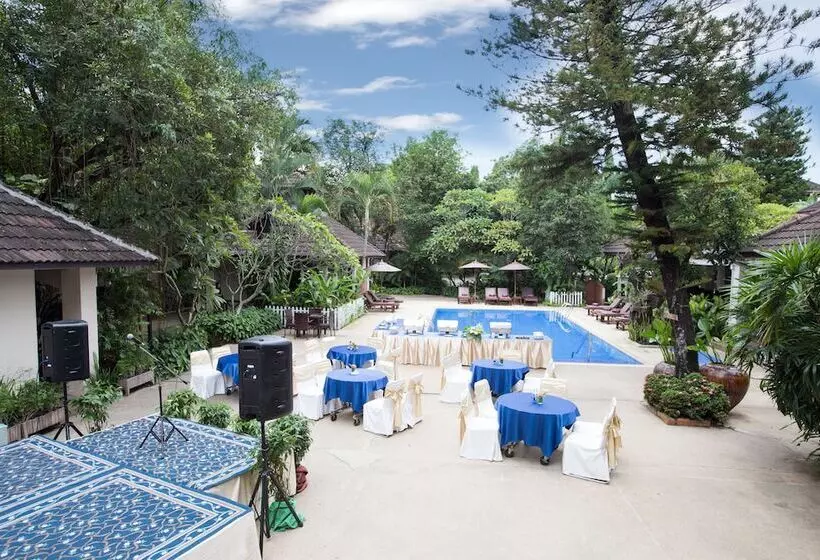 Отель Eurasia Chiang Mai