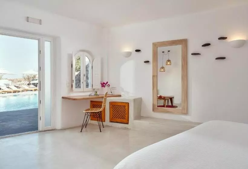 هتل Finikia Memories