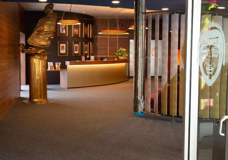 Отель Fuchspalast