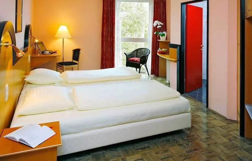 Отель Fuchspalast