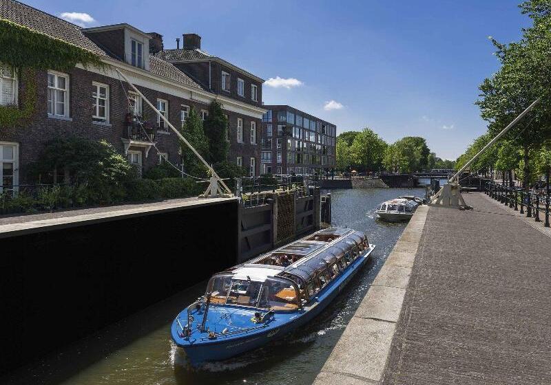 Hotel Ibis Styles Amsterdam Central Station