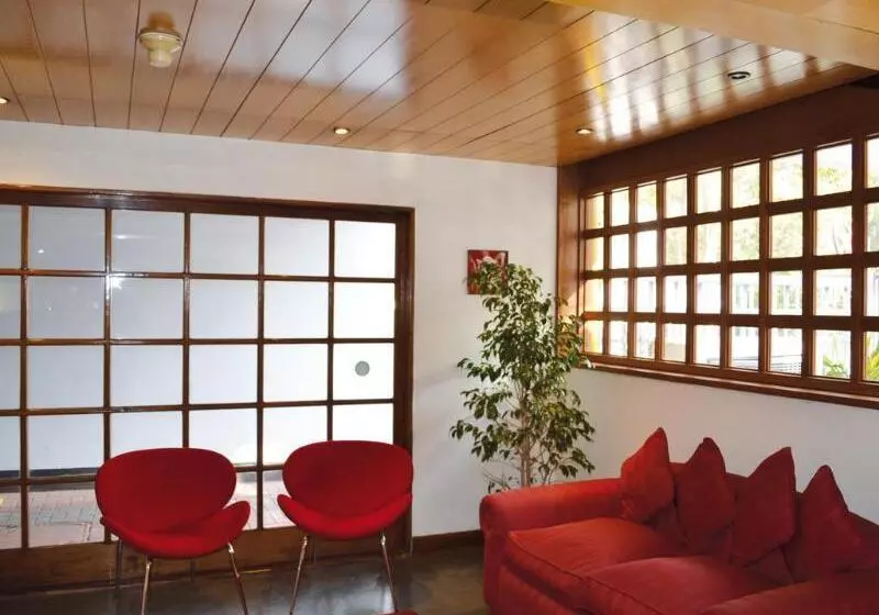 Hotel Nippon Y Centro De Eventos