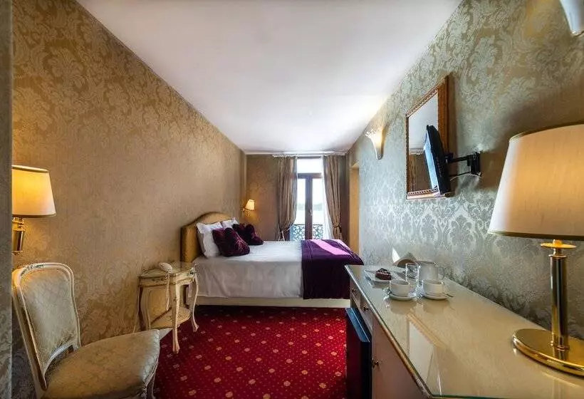 هتل Residenza A Tribute To Music