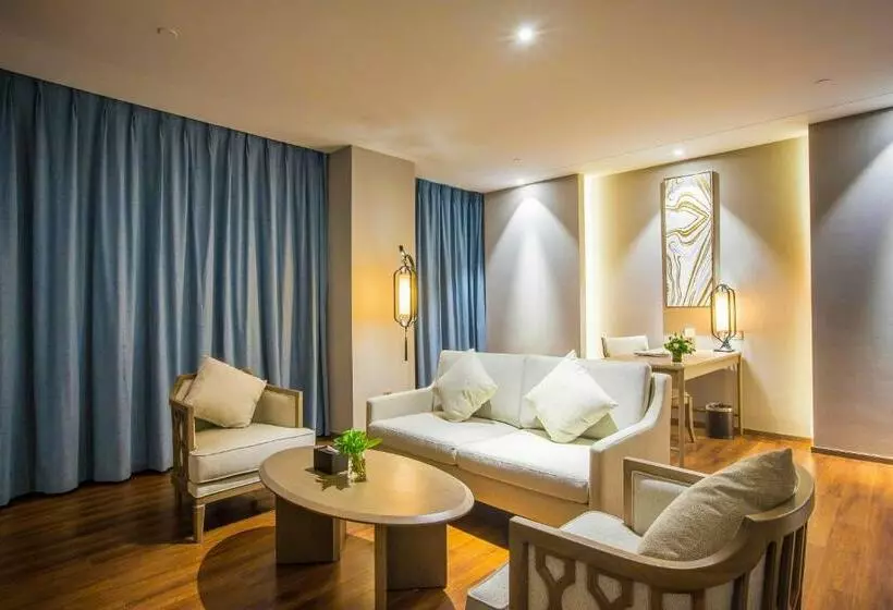 Hotelli Suzhou Youngor Central