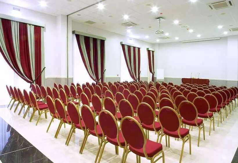 Zanhotel Centergross