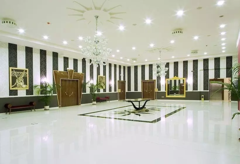 Zanhotel Centergross