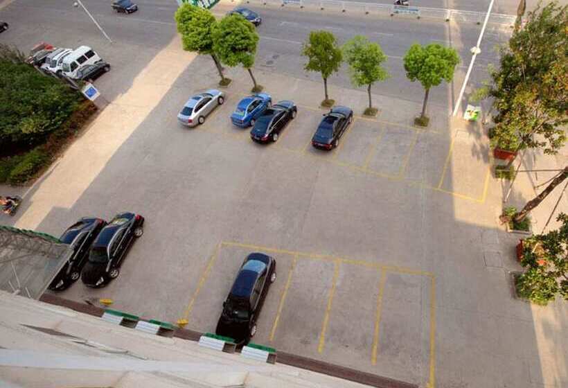 Отель Greentree Inn Jiangsu Taizhou Jingjiang Bus Station Express