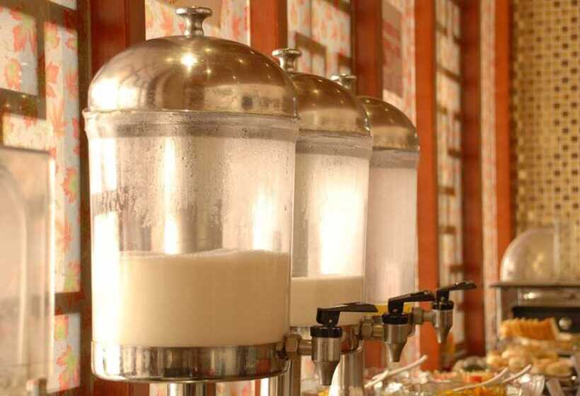 Отель Greentree Inn Jiangsu Taizhou Jingjiang Bus Station Express