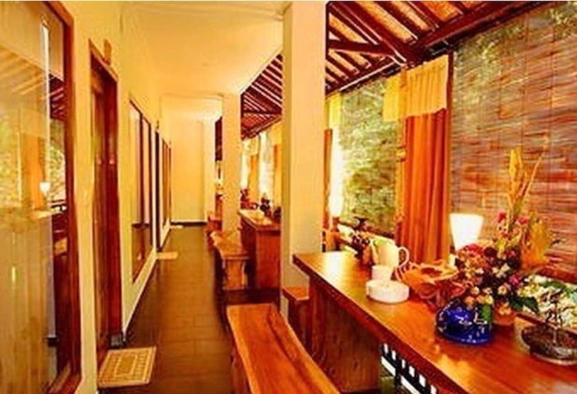 בית מלון כפרי Tukad White House