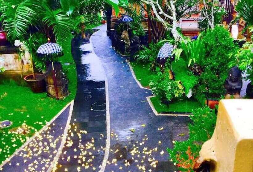 בית מלון כפרי Tukad White House