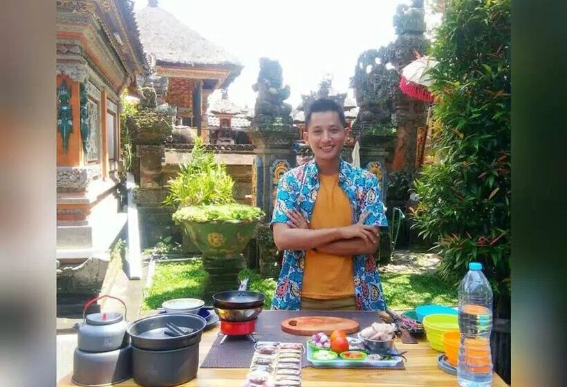 בית מלון כפרי Tukad White House