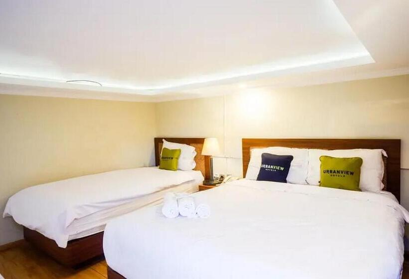 بنسيون Urbanview Rumah Kandjani Yogyakarta