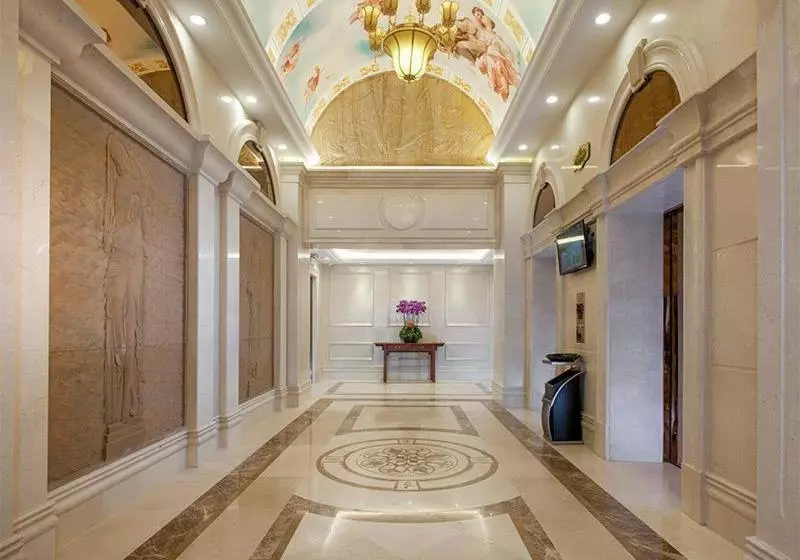 Vienna International Hotel Shaoguan Fengcailou