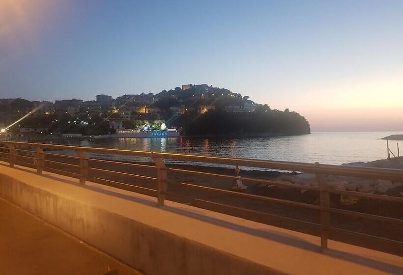 민박 100 Passi Dal Mare