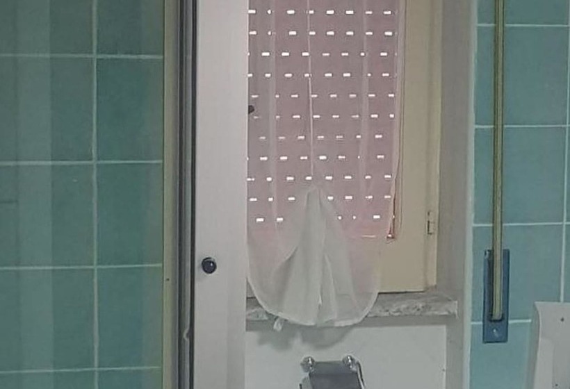 민박 100 Passi Dal Mare