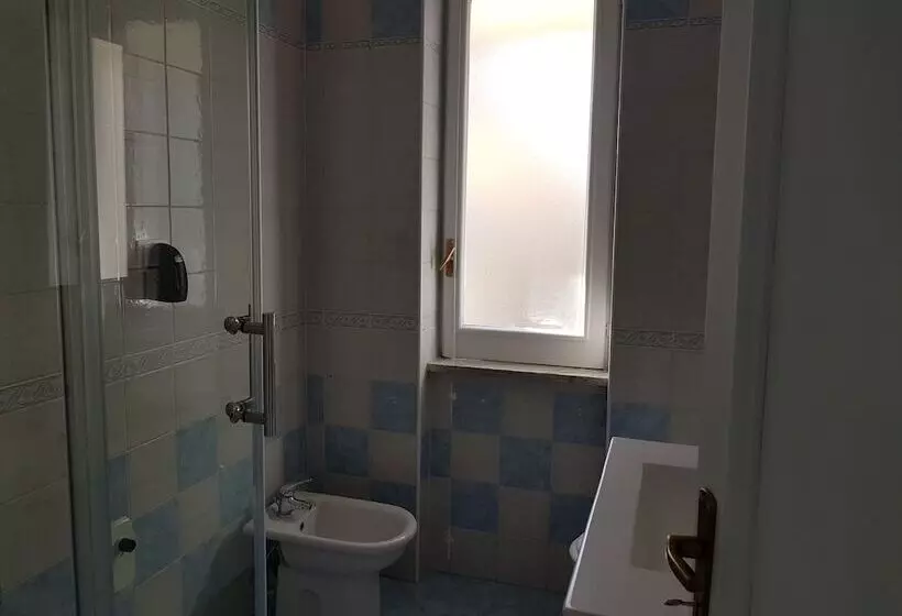 تختخواب و صبحانه 100 Passi Dal Mare