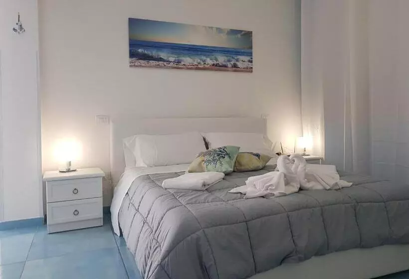 تختخواب و صبحانه 100 Passi Dal Mare