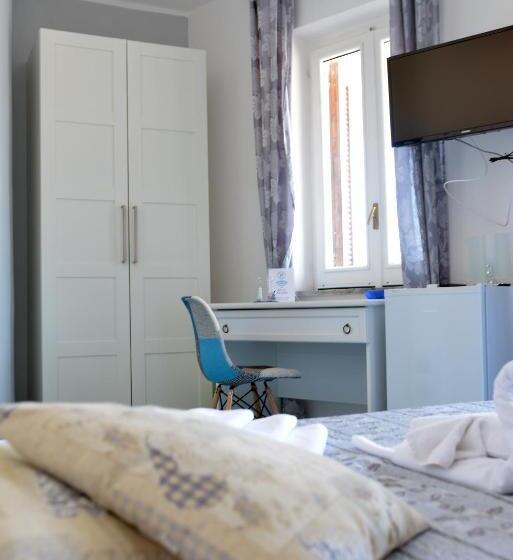 민박 100 Passi Dal Mare