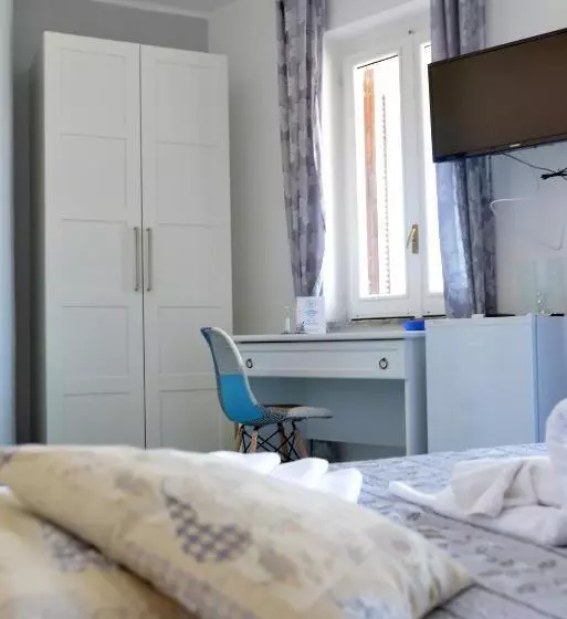 تختخواب و صبحانه 100 Passi Dal Mare