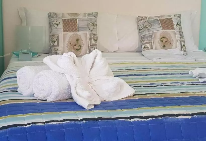 تختخواب و صبحانه 100 Passi Dal Mare