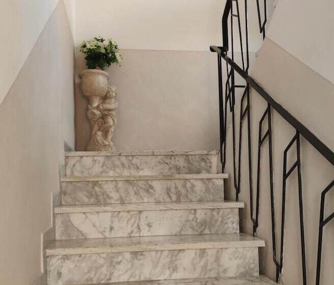 Nocleg ze śniadaniem Adonis