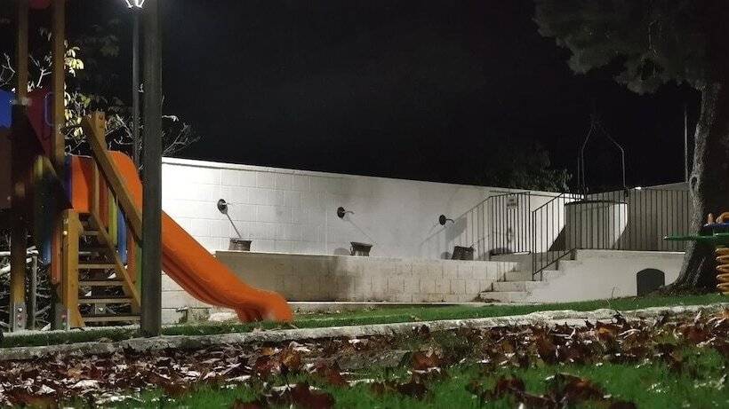 Nocleg ze śniadaniem Adonis