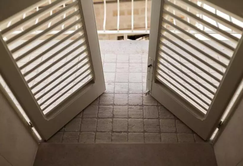 تختخواب و صبحانه Dimora Pietrabianca