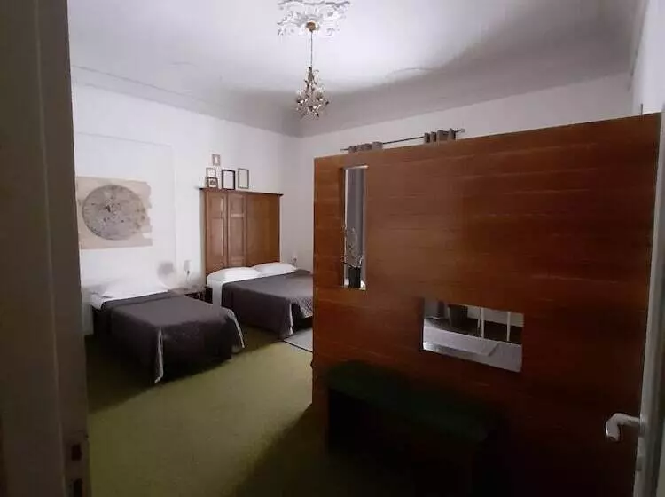 تختخواب و صبحانه Domus Enna