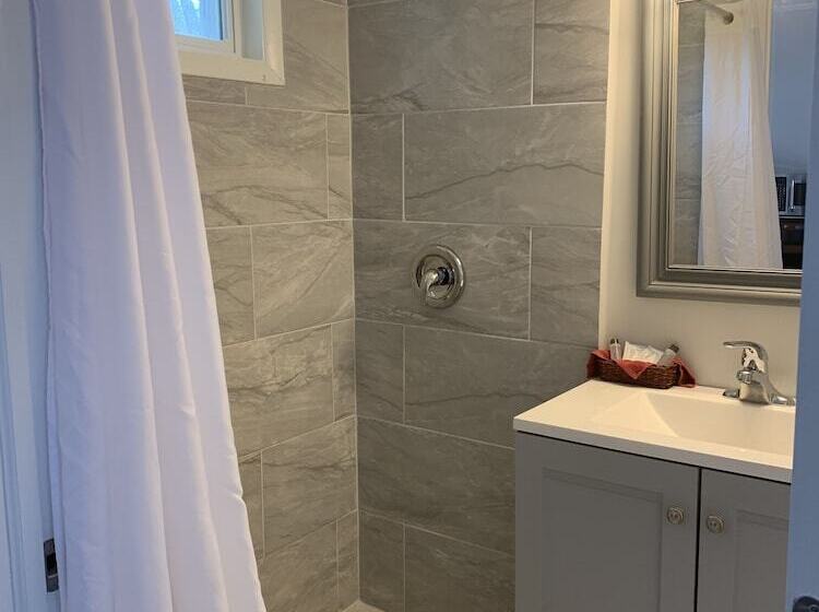 מוטל Vinehurst Inn And Suites