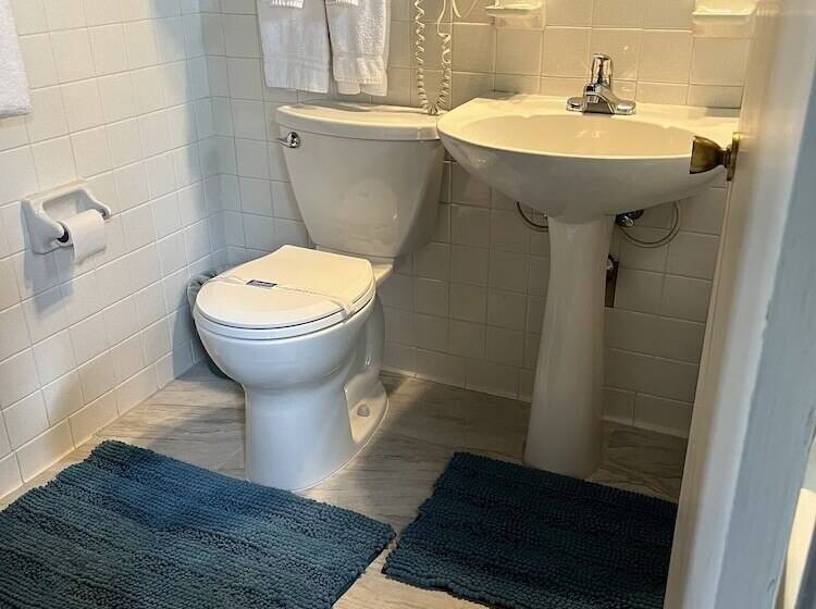 מוטל Vinehurst Inn And Suites