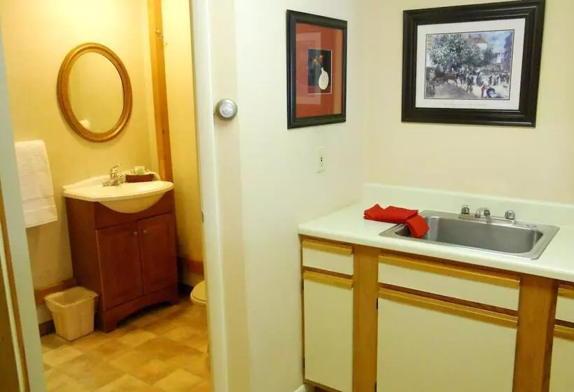 Motelli Vinehurst Inn And Suites