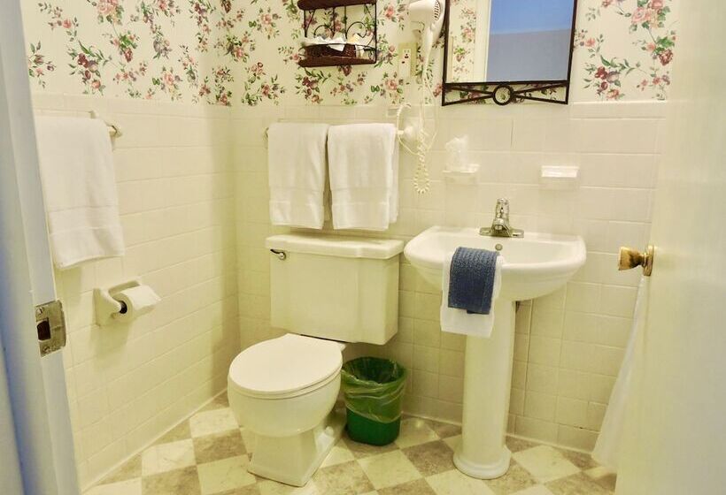 מוטל Vinehurst Inn And Suites