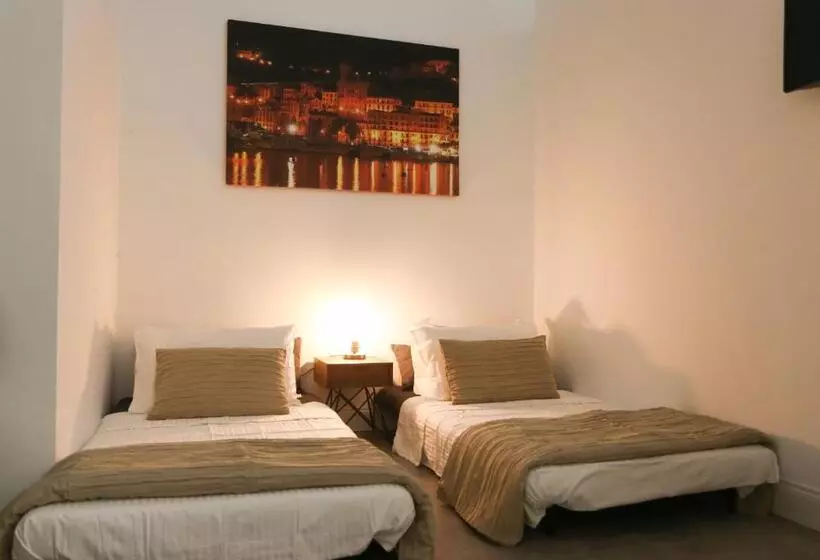 پانسیون B&b Salerno Al Duomo