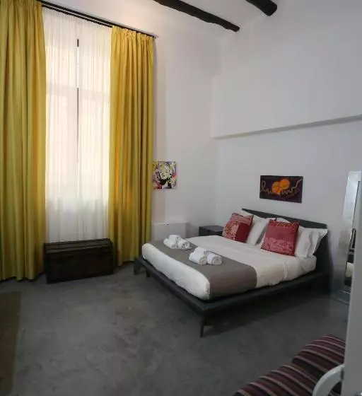 پانسیون B&b Salerno Al Duomo