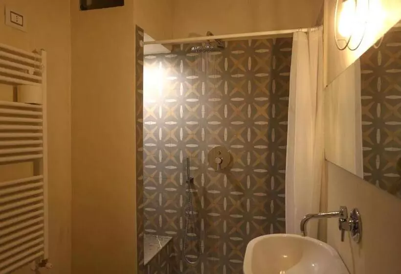 پانسیون B&b Salerno Al Duomo